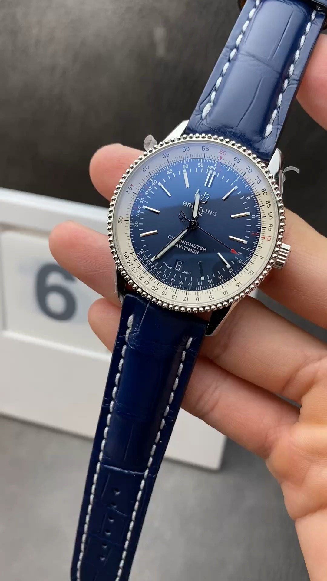 o1688654277_2309 V7 Factory Breitling Navitimer - Image 1