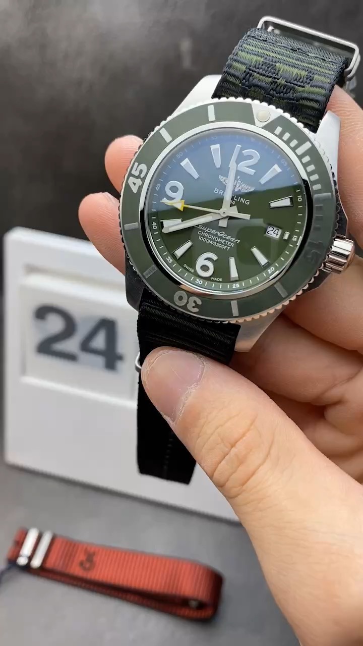 o1690298125_9099 Breitling Original Shipping - Image 1