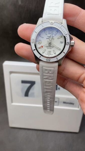 Breitling Superocean