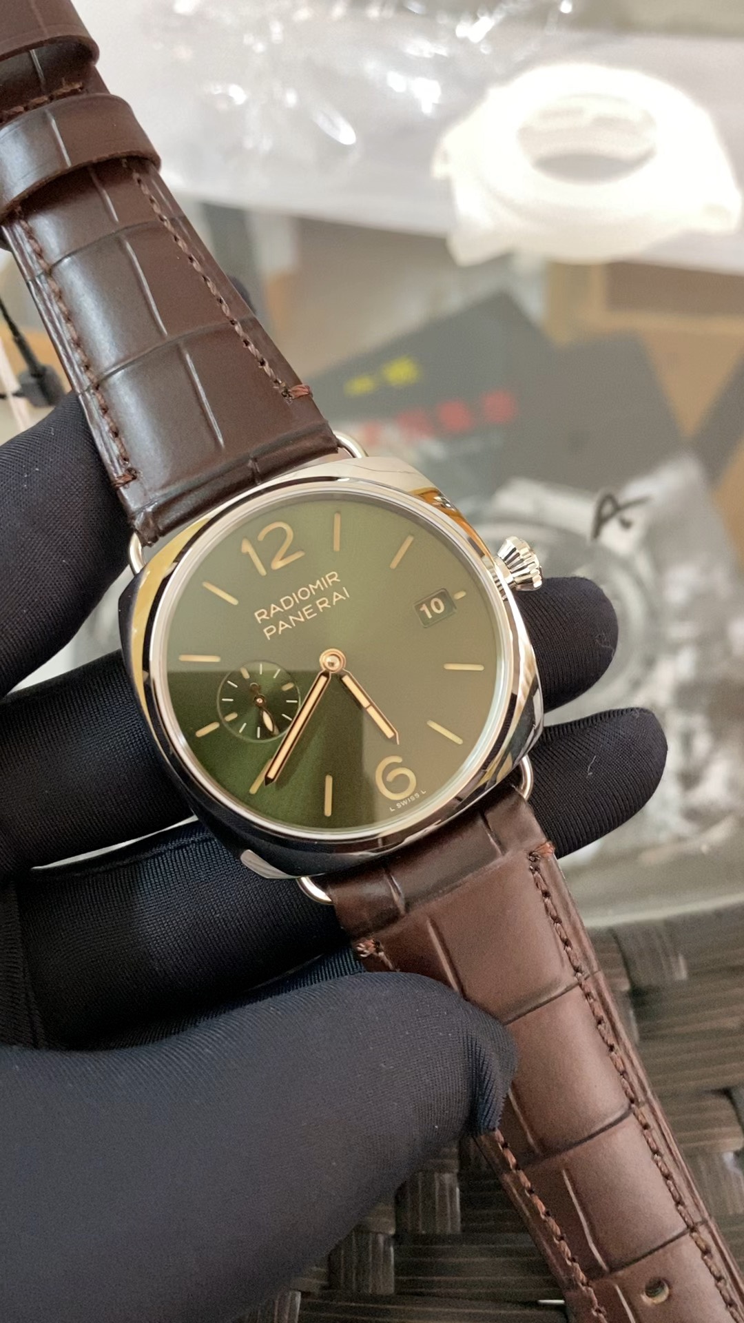 o1709953119_8882 VS Factory Panerai 40mm PAM1386 - Image 1